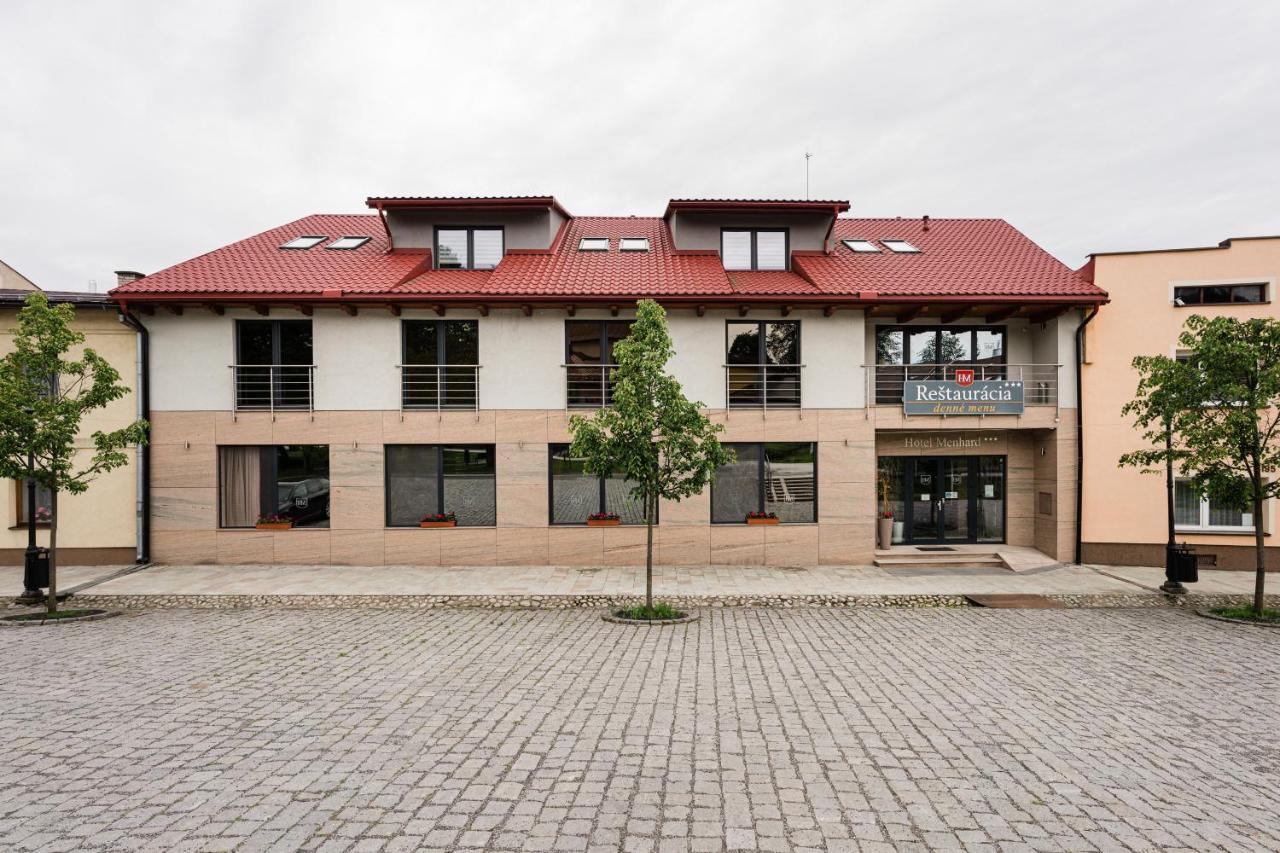 Hotel Menhard Bagian luar foto